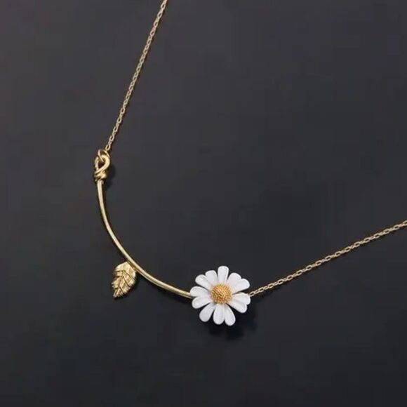 Jewelry - New Vintage white enamel floral bar choker necklace
